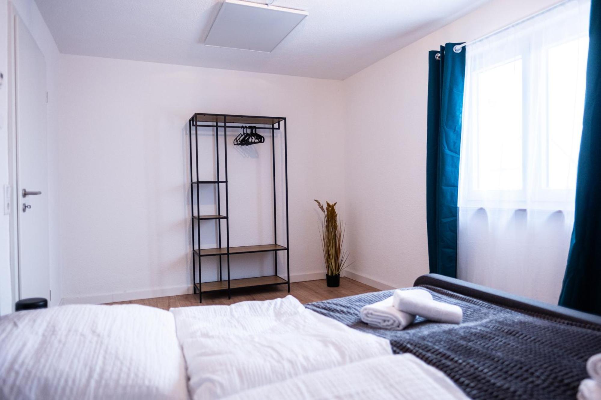 Klassen Apartments! Stadtnahes Ferienhaus* Mit Terrasse In Aulendorf * Fuer 6-8 Personen 외부 사진
