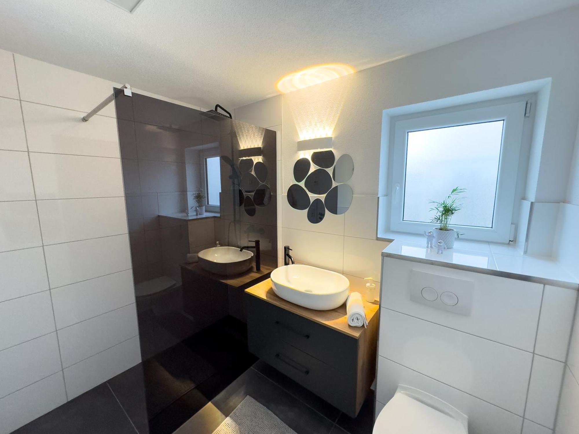 Klassen Apartments! Stadtnahes Ferienhaus* Mit Terrasse In Aulendorf * Fuer 6-8 Personen 외부 사진
