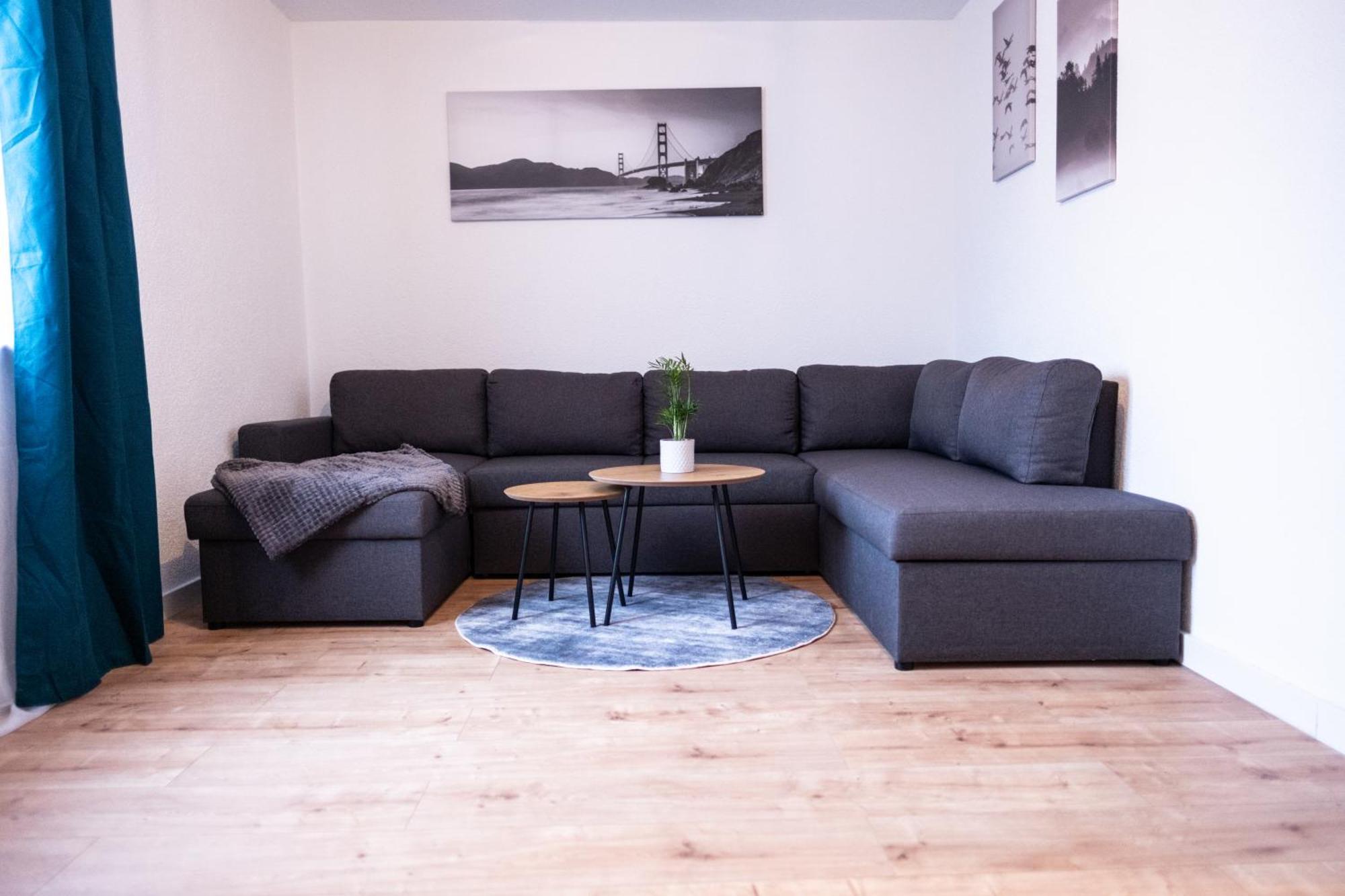 Klassen Apartments! Stadtnahes Ferienhaus* Mit Terrasse In Aulendorf * Fuer 6-8 Personen 외부 사진